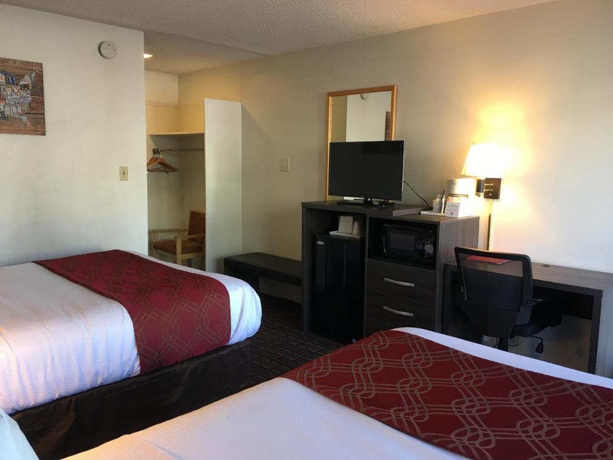 Econo Lodge Downtown Κολοράντο Σπρινγκς Εξωτερικό φωτογραφία