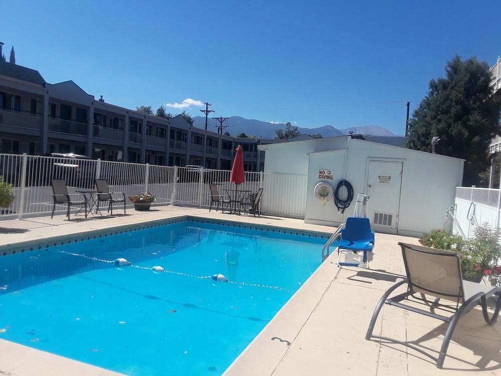 Econo Lodge Downtown Κολοράντο Σπρινγκς Εξωτερικό φωτογραφία