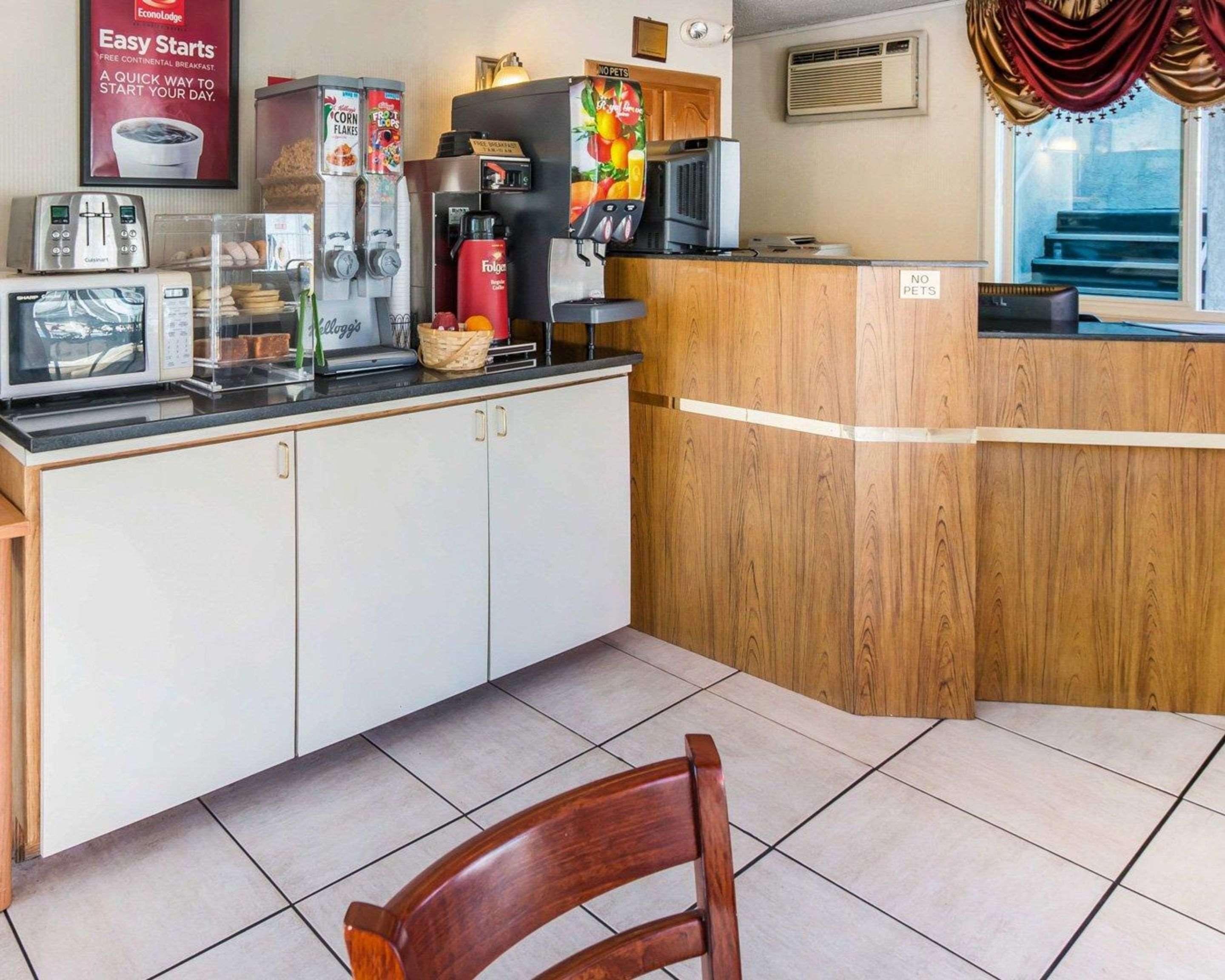 Econo Lodge Downtown Κολοράντο Σπρινγκς Εξωτερικό φωτογραφία