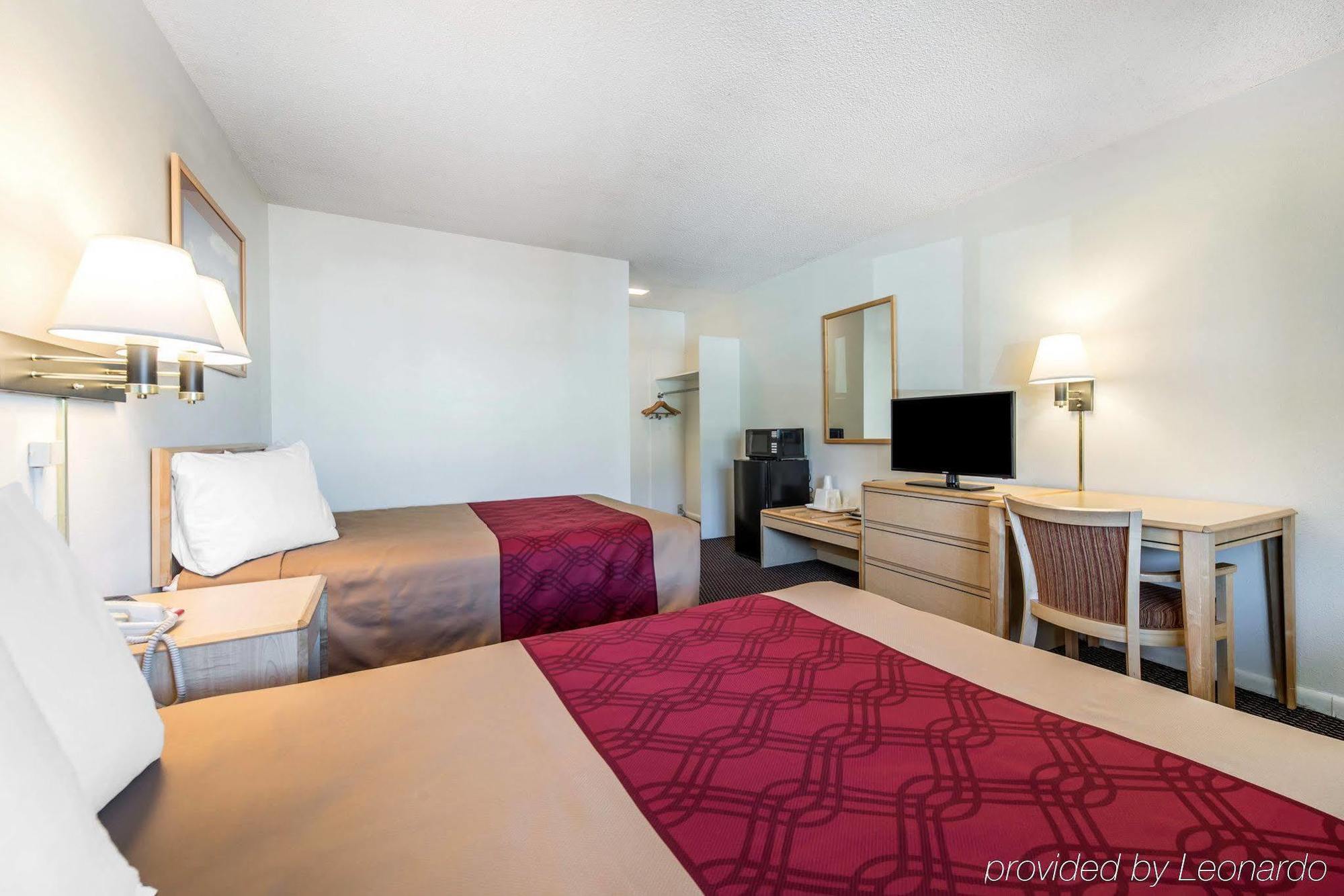 Econo Lodge Downtown Κολοράντο Σπρινγκς Εξωτερικό φωτογραφία